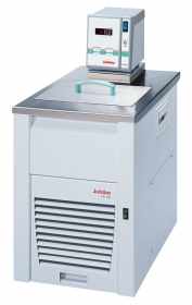 Julabo 9153640 FP40-MA Refrigerated/Heating Circulator, -40 ... +200°C Working Temperature Range, 16 Litre Capacity